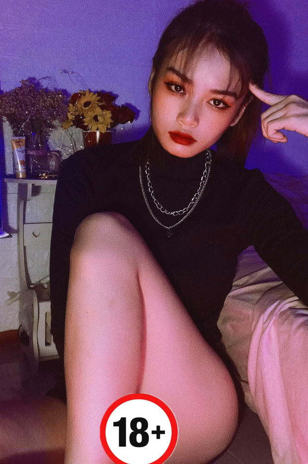 Huyền Anh không ngại ăn mặc cắt xẻ táo bạo nhưng việc khoe thân quá đà như hiện tại là điều cô nàng phải cân nhắc. Đặc biệt, nó sẽ ảnh hưởng ít nhiều tới danh tiếng mà cô nàng cố gây dựng bấy lâu nay.