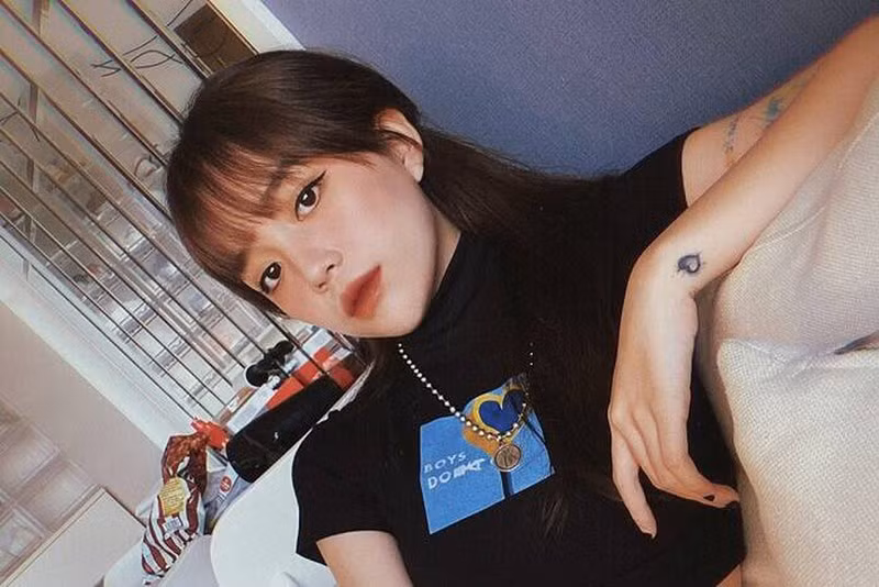 Cùng ngắm thêm những hình xăm của Linh Ngọc Đàm.