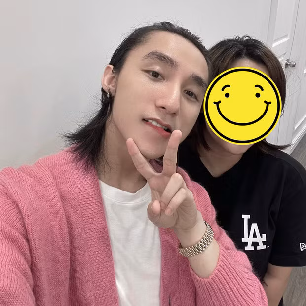 Hau drama “tra xanh”, Son Tung M-TP tai xuat voi mai toc cuc la-Hinh-2