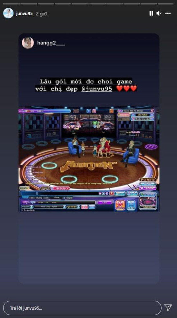 Không chỉ đóng vai trò người mẫu và diễn viên nổi tiếng, Jun Vũ còn là game thủ kì cựu. Mới đây, trên story Instagram của hot girl Việt kiều cũng có chia sẻ về việc cô cũng có chơi Audition cùng với bạn bè.