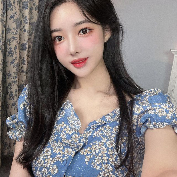 Điều này khiến cho không ít người cảm thấy tiếc nuối khi cho rằng Ayun đang tự đánh mất đi hình tượng đẹp vốn đã duy trì suốt bấy lâu nay của bản thân.