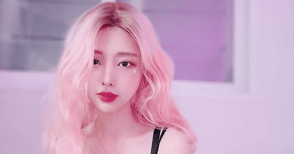 Tuy vẫn còn nhiều ý kiến tranh cãi về vòng một của nàng streamer, nhưng cũng không ít bình luận cho rằng dù thế nào, Yoo Hye-di vẫn luôn có sức hút trong những lần lên sóng của mình.