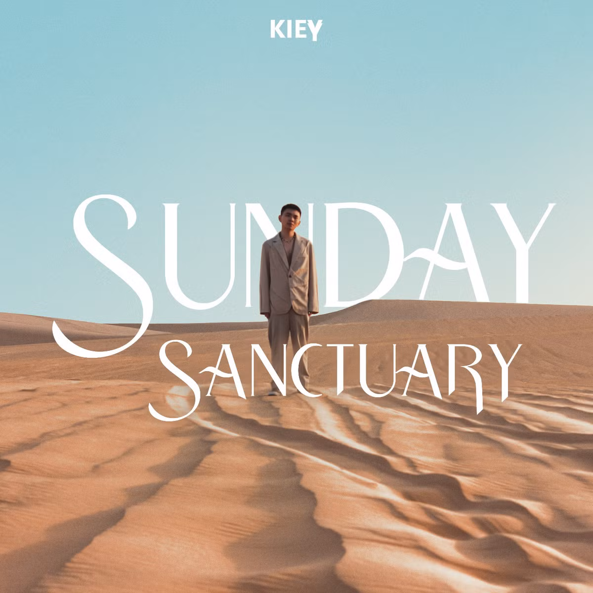 Tuấn Kiệt từng chia sẻ, kinh doanh BĐS cực kỳ thách thức và căng thẳng đối với một người còn trẻ tuổi như anh. Nhưng nhờ âm nhạc, anh đã có nơi để "cứu rỗi" tâm hồn mình.