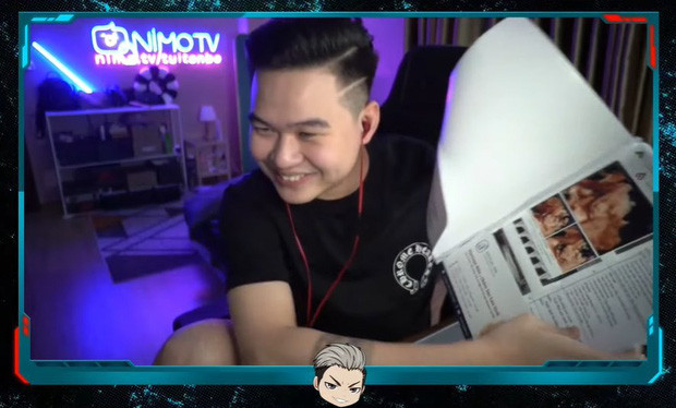 Rambo xác nhận người yêu mình đã mang thai 6 tháng. Chưa hết, nam streamer còn khoe luôn ảnh siêu âm và thông báo cho khán giả mình sẽ đón con trai đầu lòng vào tháng 1/2022.