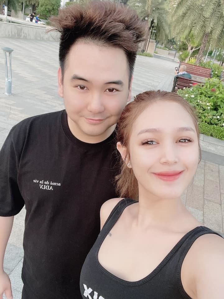 Tuy nhiên, cả hai vẫn dành cho nhau tình cảm thuần túy, trong sáng nhất ngay cả khi đã về chung nhà.