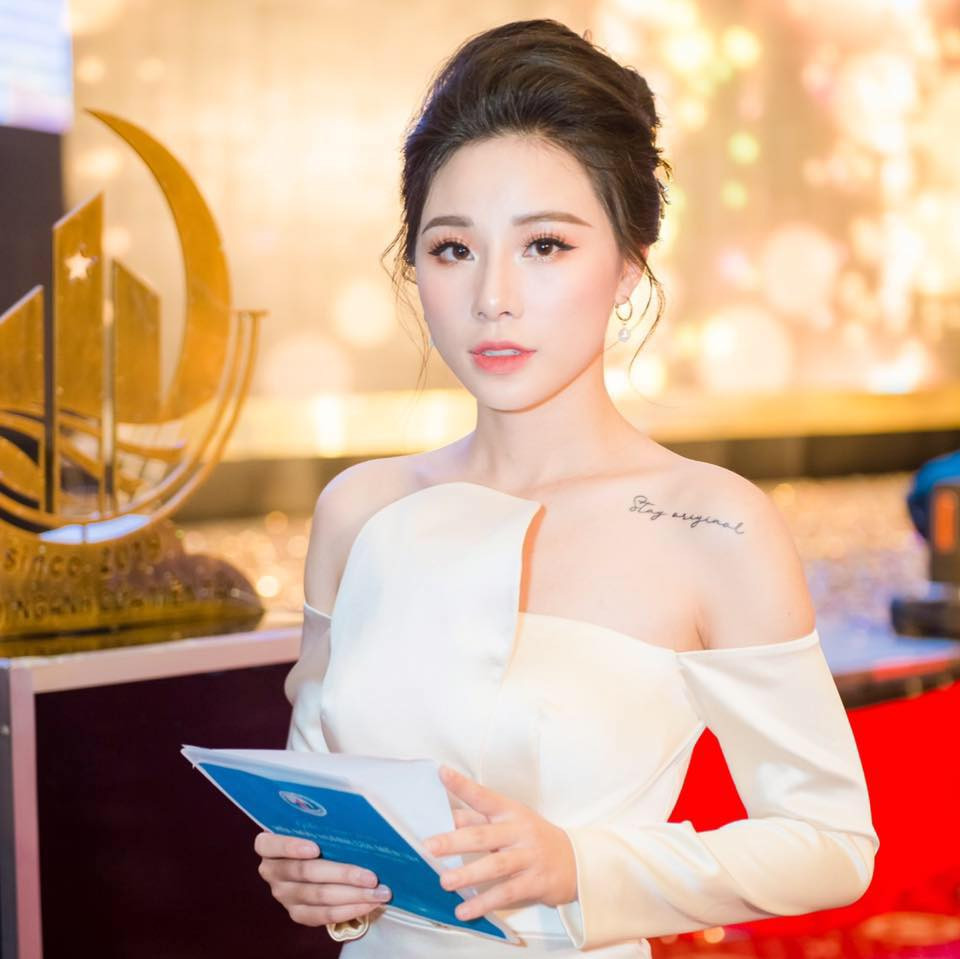 Minh Anh tự mình lựa chọn theo đuổi đam mê, nên hoàn toàn tự tin về nó cũng như đã chuẩn bị phương án học bù, cân bằng giữa công việc và hoàn thành các môn học tại trường.