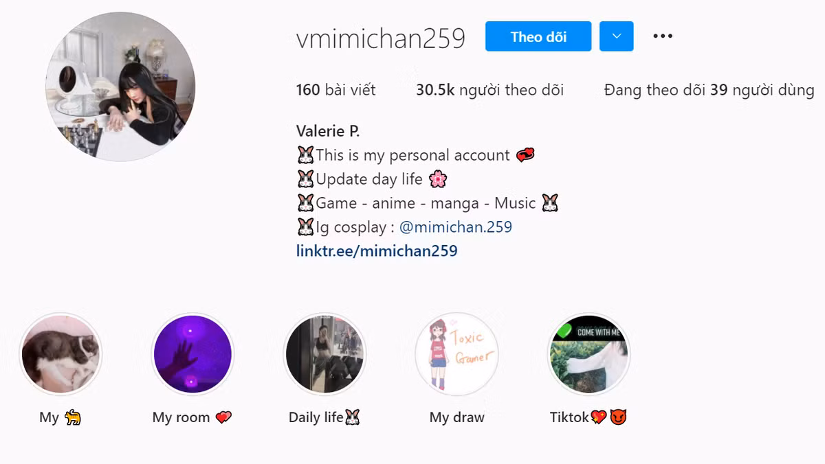 "Thiên thần" của làng cosplay Việt Nam - Mimi Chansở hữu hơn 30.000 lượt follow trên Instagram cá nhân và gần 83.000 người theo dõi trên Facebook.