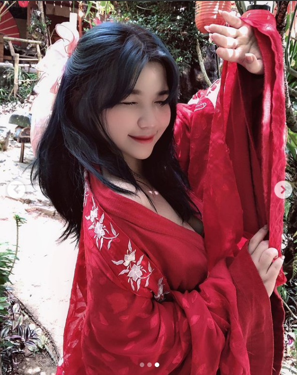 Nhưng có vẻ như đứa trẻ mới lớn sinh năm 2001 này chưa được "cảnh tỉnh".