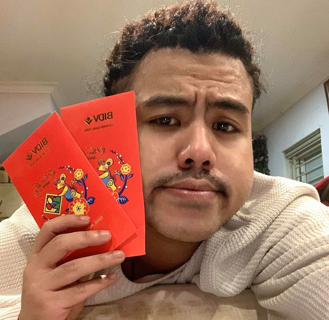 Mimosa hay Mimosa Chu tên thật là Chu Việt Dũng, là một streamer được nhiều người yêu mến. Hiện anh là caster của thương hiệu 23 creative.