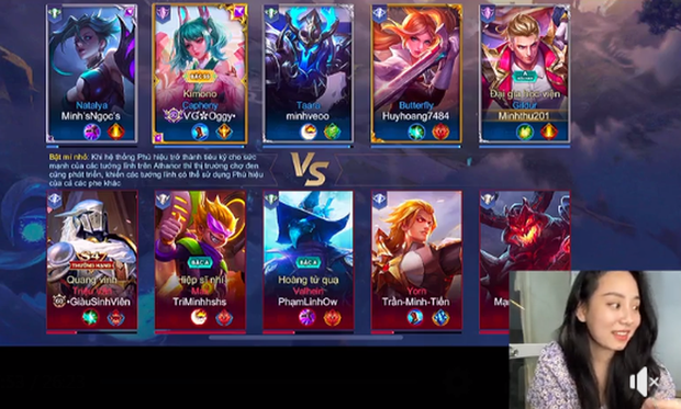 Không lâu sau, Minh Thu và bạn trai cũng chính thức “debut” cùng nhau trên mạng xã hội vào buổi stream mới đây của cô nàng này.