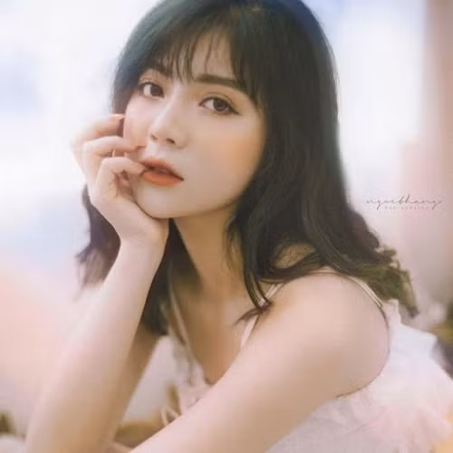 Cựu streamer Trang Banana tên thật là Hà Kiều Trang hiện đang là sinh viên năm cuối trường Cao đẳng y tế Hà Nội.