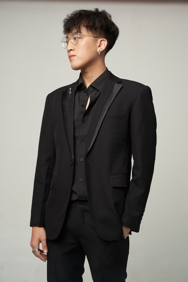 Nhism - hay còn được người hâm mộ gọi với cái tên Nhím. Anh chàng là game thủ kiêm streamer tài năng.