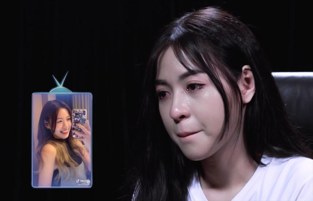 Rất đông cư dân mạng đã bày tỏ sự phản đối, họ không chấp nhận một cô gái có hình ảnh không đẹp lại chưa có kỹ năng diễn xuất hợp tác với nhiều nghệ sĩ tên tuổi như NSND Kim Xuân, NSƯT Hữu Châu.