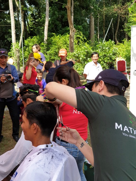 Matxi S.G.: Hanh trinh dua hy vong ve mien xa-Hinh-5