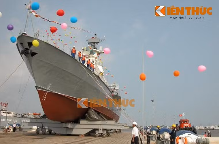 Nhờ một loạt các sáng kiến của cán bộ, nhân viên nhà máy Ba Son đã giúp tiết kiệm một nguồn ngân sách lớn cho nhà nước, làm chủ một phần công nghệ đóng tàu chiến hiện đại trong nước, làm nền tảng vững chắc cho những dự án đóng tàu trong tương lai.