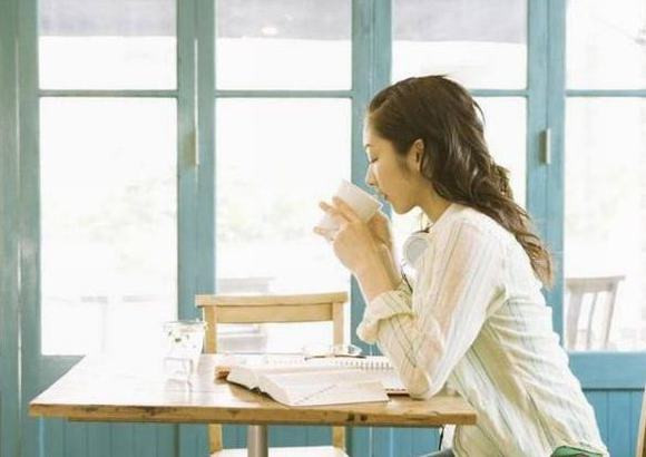 Dieu co ay lam trong dem ngay cuoi khien toi roi nuoc mat