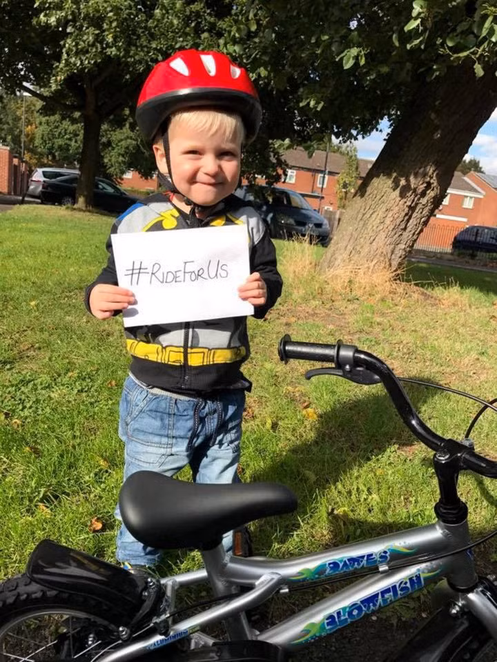 Các bác sĩ nói rằng nhiều cơ quan trong cơ thể Dylan đã hỏng nặng, tim của cậu bé có thể ngừng đập bất cứ lúc nào. Không muốn nhìn con trai ngày qua ngày chịu đựng đau đớn khắp cơ thể, trước lời khẳng định của các bác sĩ rằng bệnh tình của Dylan sẽ không cải thiện, cha mẹ cậu bé đã có quyết định đau đớn, tắt các dụng cụ duy trì sự sống của Dylan, để cậu bé ra đi thanh thản.