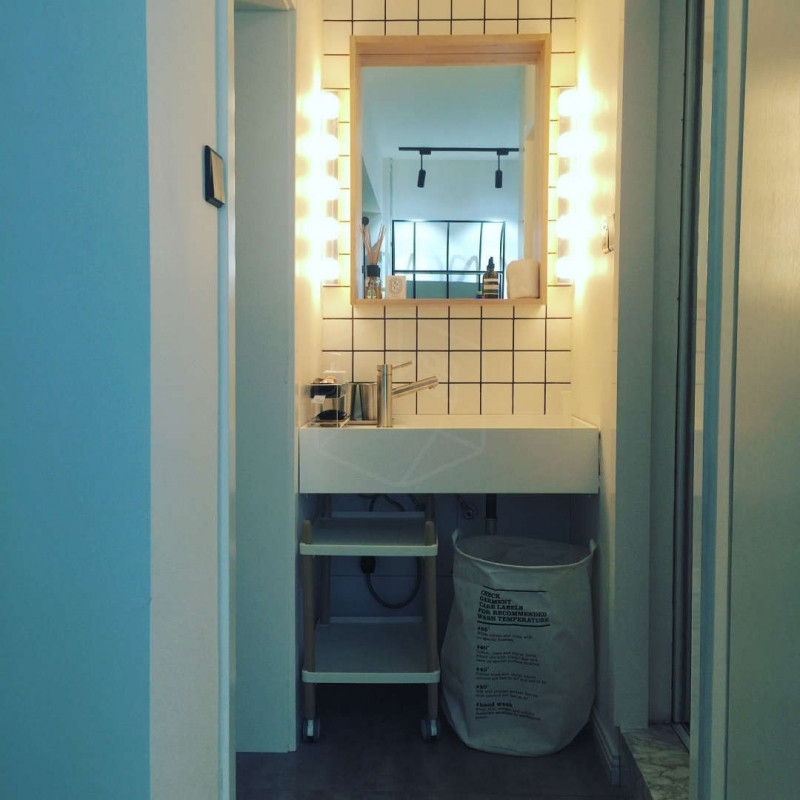 Các thiết bị trong phòng tắm cũng được thay mới toàn bộ, thực sự đem đến cảm giác trẻ trung.