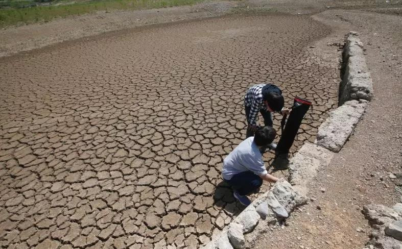 Mỏ bạc Mông Sơn từng là mỏ bạc lớn nhất của Trung Quốc, khai thác sớm nhất từ thời nhà Tống.