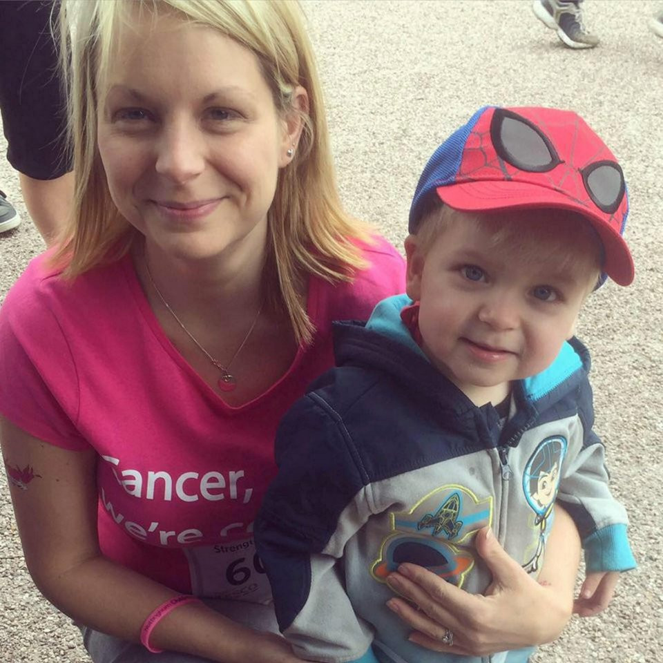 Các tế bào ung thư nhanh chóng xói mòn phổi của Dylan và chiếm tới 80% cả hai bên phổi của cậu bé. 20% còn lại của phổi cũng không hoàn hảo. Nhiễm trùng cũng diễn tiến rất nhanh, khiến tất cả mọi người đều lo ngại.