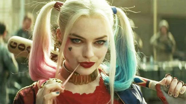 Hình tượng cô nàng xinh đẹp, ngổ ngáo Harley Quinn trong “Biệt đội cảm tử” khiến nhiều mày râu phải liêu xiêu. Margot Robbie – nữ diễn viên thủ vai Harley, được xem là biểu tượng nhan sắc Úc mới tại Hollywood.