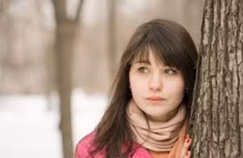 Trầm cảm. Một số người, đặc biệt là phụ nữ sẽ bị chứng rối loạn thần kinh do thay đổi thời tiết, nhất là vào những tháng mùa đông. Bệnh này sẽ cảm thấy buồn bã, mệt mỏi thường xuyên buồn ngủ, mất tập trung.