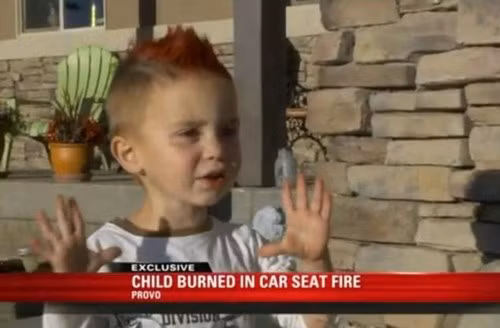 Không chỉ người dùng thuốc lá điện tử bị ảnh hưởng bởi các vụ nổ mà người xung quanh cũng bị lây hại. Một bà mẹ đang sạc thuốc lá điện tử trong xe hơi bỗng nhiên thiết bị này phát nổ. Một cuộn dây đồng nóng trong điếu thuốc văng ra, gây nên đám cháy nhỏ trong xe khiến con trai cô bị bỏng lưng, tay và mông.