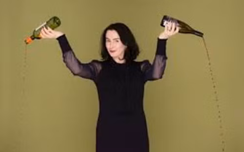 Bỏ rượu trong vài tuần là một ý tưởng tốt, đặc biệt với những người thường xuyên uống rượu vượt mức giới hạn cho phép. Bởi dưới đây là vô vàn lợi ích cho cơ thể nếu bạn thực hiện được điều đó.