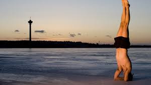 Cơ bắp được thả lỏng. Khi bạn trồng cây chuối, tình trạng căng cơ sẽ giảm 35%, do đó có thể giảm thiểu được tình trạng mất ngủ và căng thẳng.