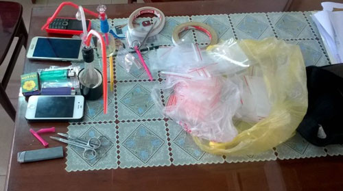 Tang vật Công an thu giữ khi bắt giữ đối tượng Vi.