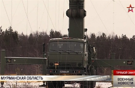 Một hệ thống EW cực mạnh khác cũng mới được triển khai đến Crimea là Murmansk-BN. Dù Nga chưa có thông tin chính thức nào về sức mạnh của tổ hợp này nhưng giới quân sự Mỹ tin rằng, nếu Murmansk-BN được kích hoạt hết công suất, hệ thống này không chỉ khiến một khu vực bị áp chế mà khí tài này còn đủ năng lực tấn công bao phủ toàn châu Âu.