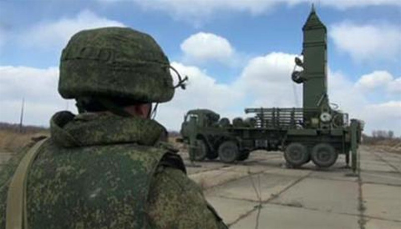 Các cuộc tập trận cho thấy rằng, sau khi tổ hợp tác chiến điện tử xử lý tín hiệu phát từ máy bay ném bom, phi cơ chiến đấu không còn có thể phát hiện mục tiêu trên mặt đất và chĩa vũ khí vào nó. Hơn nữa, thiết bị tác chiến điện tử có thể hoạt động ở độ cao rất lớn, áp chế các vệ tinh trong không gian.