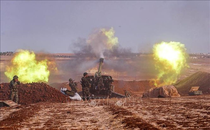 Các lực lượng chính phủ Syria đã tìm cách đẩy lùi cuộc tấn công khủng bố, đồng thời tuyên bố rằng phiến quân không sử dụng xe bọc thép của Thổ Nhĩ Kỳ, vì điều này sẽ dẫn đến phản ứng quy mô lớn từ SAA và quân đội Nga.