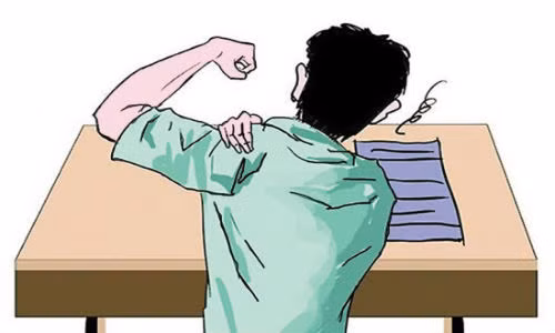 Dau vai gay: dau hieu canh bao nguy hiem cua benh gi?