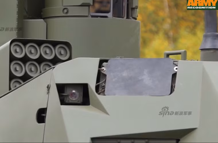 Có vẻ như, bên trong tấm thép này mới là hình dạng thật sự của tháp pháo T-14 Armata.