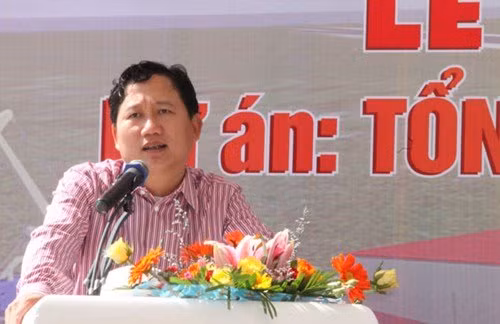 Tuy nhiên, sau khi xác định bị can Trịnh Xuân Thanh bỏ trốn, căn cứ các điều 34, 82, 161, 169, 187, 256 và 260 Bộ luật tố tụng hình sự, Cơ quan cảnh sát điều tra ra quyết định số 19/C46-P12 truy nã toàn quốc và truy nã quốc tế đối với Trịnh Xuân Thanh. Ảnh: Vietnamnet.