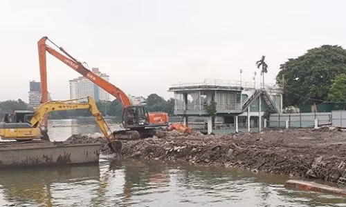 Diem nong 24h: Su that xuc bun lap Ho Tay lam nha hang