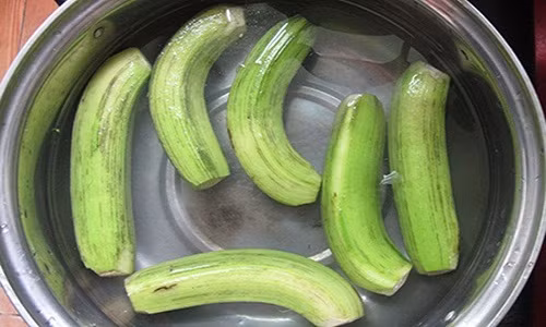 Luoc chuoi xanh an, de dang bo 10 kg mo thua trong 2 tuan