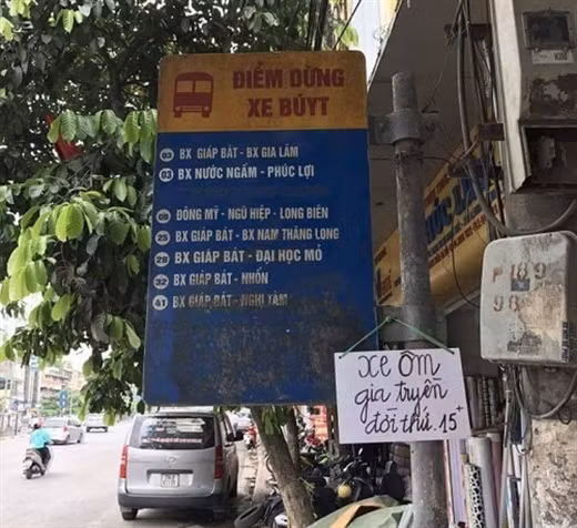 Quảng cáo xe ôm độc nhất vô nhị.