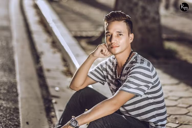 Diem nong 24h: Xa phe binh gia dinh vao ho so nhap hoc-Hinh-5