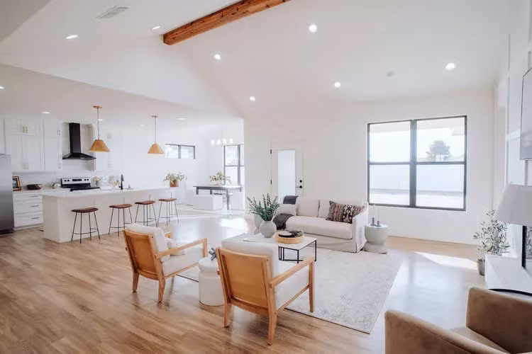 Nhung luu y khi sua nha de ban