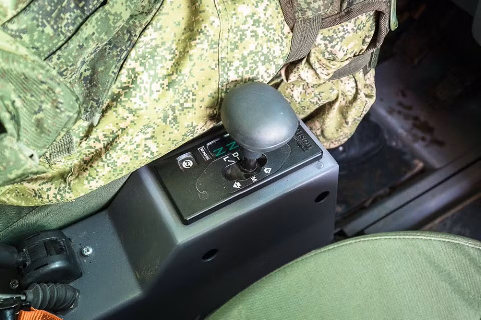 Typhoon-K được trang bị hộp số tự động cho phép vận hành dễ dàng. Nguồn ảnh: Sputnik