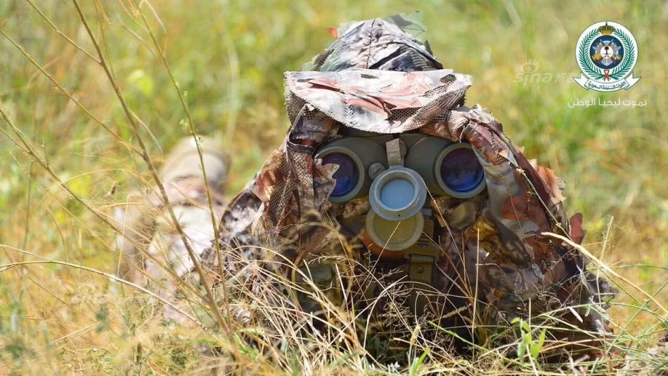 Lực lượng quân đội Ả Rập Xê-út được trang bị vũ khí, khí tài từ cả Nga và Mỹ với số lượng lớn và chất lượng thuộc vào hàng cực kỳ hiện đại. Nguồn ảnh: Sina.