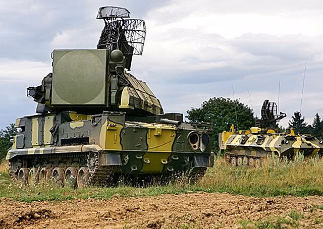 Trả lời hãng thông tấn Tass vào ngày hôm qua (12/4), người đứng đầu lực lượng Không gian Vũ trụ Nga Trung Tướng Pavel Kurachenko cho biết hiện có khoảng 20 đơn vị không quân và 40 đơn vị phòng thủ tên lửa đang bảo vệ vùng trời của Cộng đồng các Quốc gia độc lập ( hay còn gọi là SNG). Nguồn ảnh: Army.