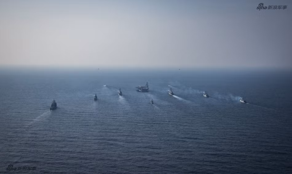 Ngoài ra, phía Mỹ cũng tiến hành nhiều cuộc diễn tập, tập trận chung với các quốc gia đồng minh trong khu vực Đông Á với kịch bản tấn công phủ đầu nhằm mở một cuộc chiến tranh toàn diện trên lãnh thổ Triều Tiên. Nguồn ảnh: Sina.