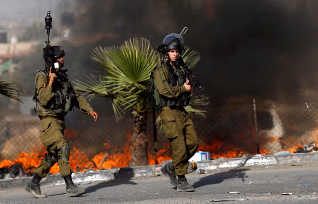 Trong quá khứ, đã rất nhiều lần phía Israel chủ quan, không coi trọng các thông tin tình báo từ các yếu tố thù địch trong khu vực dẫn đến việc khi xảy ra chiến tranh phía Israel hoàn toàn rơi vào thế bị động và phải chật vật vừa chống trả vừa kêu gọi đến sự giúp đỡ của Đồng Minh. Nguồn ảnh: Sputnik.