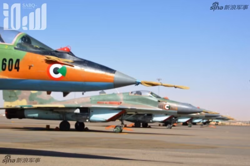 Cuộc tập trận lần đầu tiên trong lịch sử giữa lực lượng Không quân Ả Rập Xê-út và Không quân Sudan đã chính thức kết thúc sau mười ngày diễn ra. Đây là cuộc tập trận đánh dấu mốc quan trọng trong quan hệ giữa ngoại giao quân sự giữa hai nước. Nguồn ảnh: Sina.