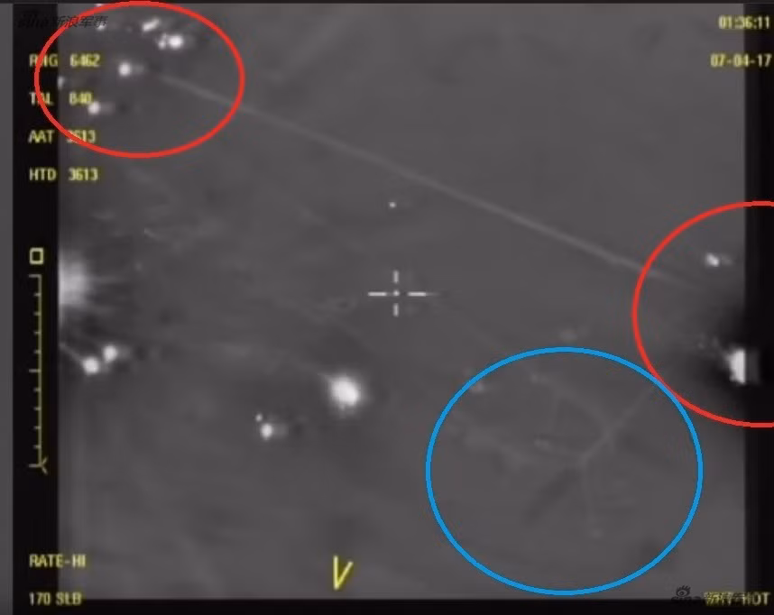 Qua những hình ảnh được phía Mỹ công bố ghi lại quá trình tấn công từ các máy bay do thám cũng cho thấy điều tương tự. Những đốm sáng trắng (được khoanh đỏ) là nơi có các vụ cháy do tên lửa hành trình Tomahawk gây ra gần như nằm bên ngoài sân bay, đặc biệt khu vực được khoanh màu xanh bao gồm một cụm nhà chứa máy bay lại hoàn toàn không hề hấn gì. Nguồn ảnh: Sina.