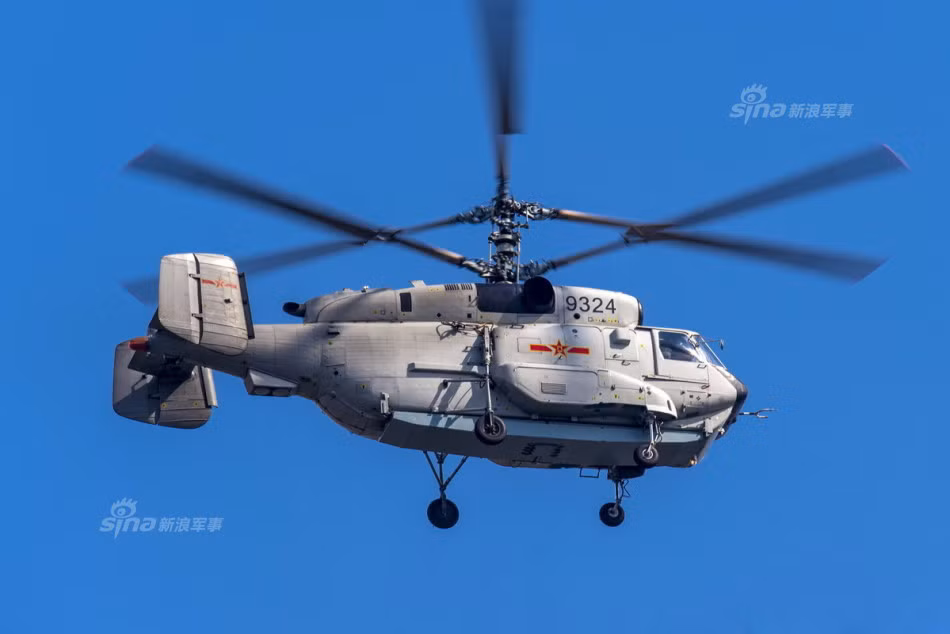 Mặc dù được coi là một trong những trực thăng cảnh báo sớm hiện đại bậc nhất. Tuy nhiên có vẻ như phía Trung Quốc lại có vẻ không mấy "mặn mà" lắm với loại trực thăng này dù hiện tại đã có một số lượng nhỏ được trang bị trên tàu sân bay Liêu Ninh. Nguồn ảnh: Sina.