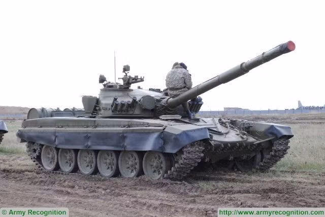 My bien T-72 thanh xe tang khong nguoi lai, Nga phat hoang